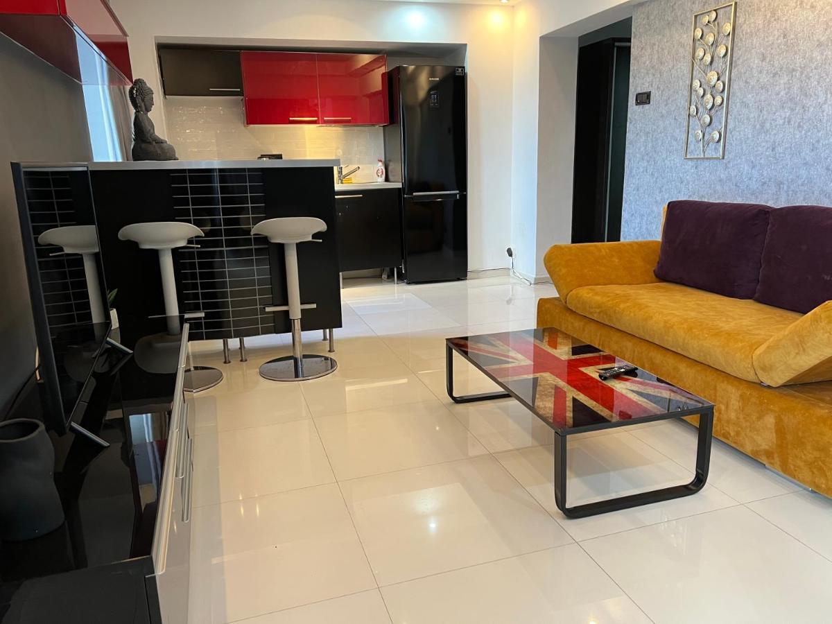 Penthouse Complex 5 公寓